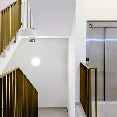 Margareta Apartment 아파트 *